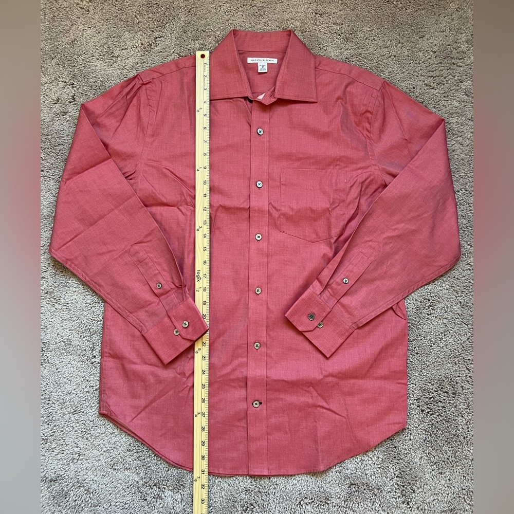 Men’s Banana Republic Button Up | Size M | Coral